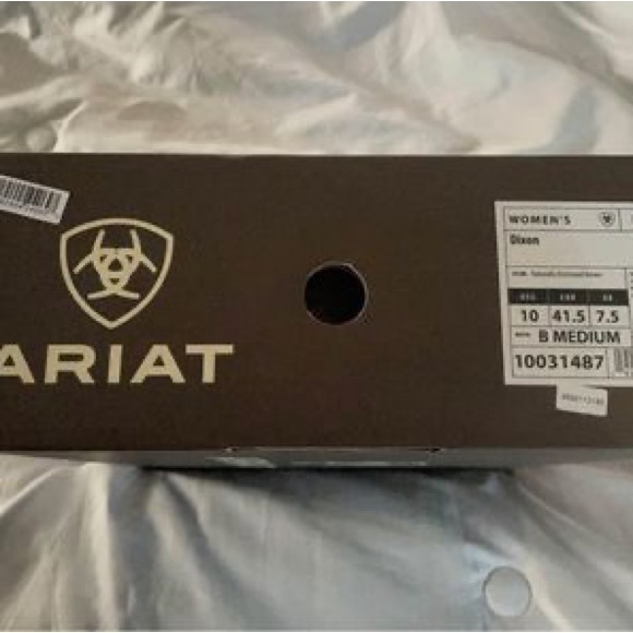 Ariat Shoes - Ariat size 10 worn once